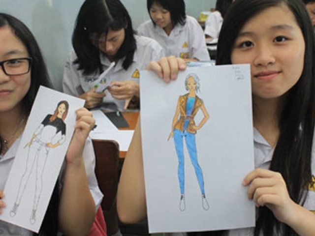 ELS Fashion Design di SMP Kristen Petra 3