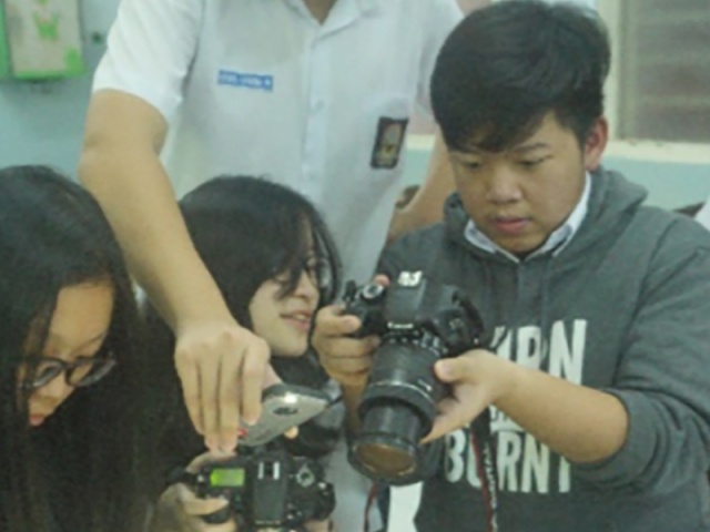 Kegiatan ELS Photography di SMA Kristen Petra 2 Surabaya