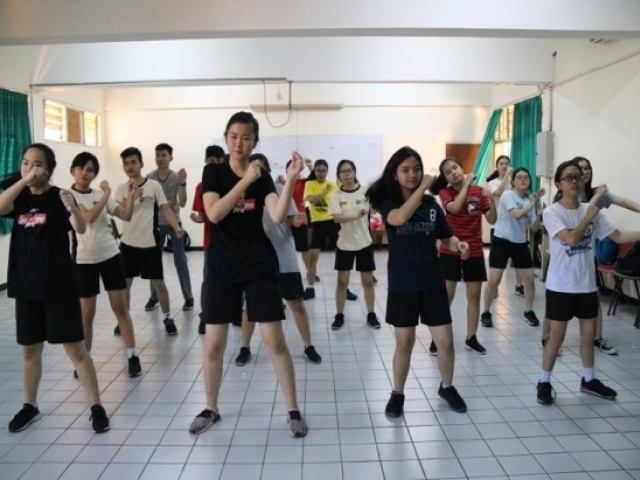 SMA Kristen Petra 2 - Pengalaman Mengikuti ELS Hip Hop di SMA Kristen Petra 2