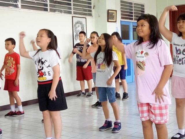 Pengembangan Kepribadian Siswa Melalui ELS Hip Hop
