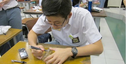 Seni Membuat Clay