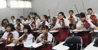 Mudahnya Bermain Biola di SD Kristen Petra 12